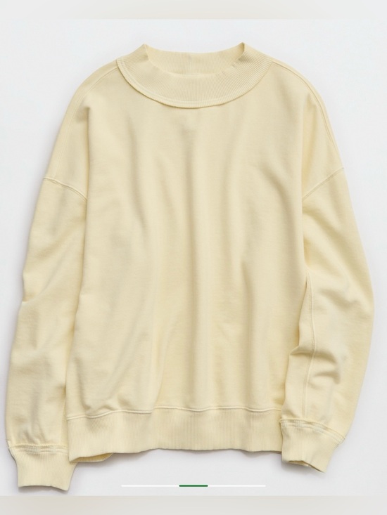 aerie Tops - Aerie Alumni Mockneck Sweatshirt!